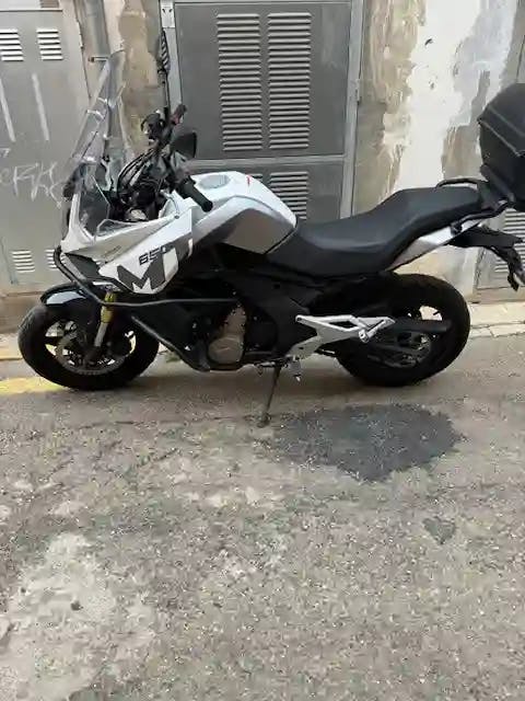 Moto CFMOTO 650 MT de seguna mano del año 2021 en Islas Baleares