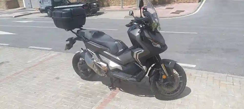 Moto HONDA X ADV 750 de seguna mano del año 2019 en Málaga
