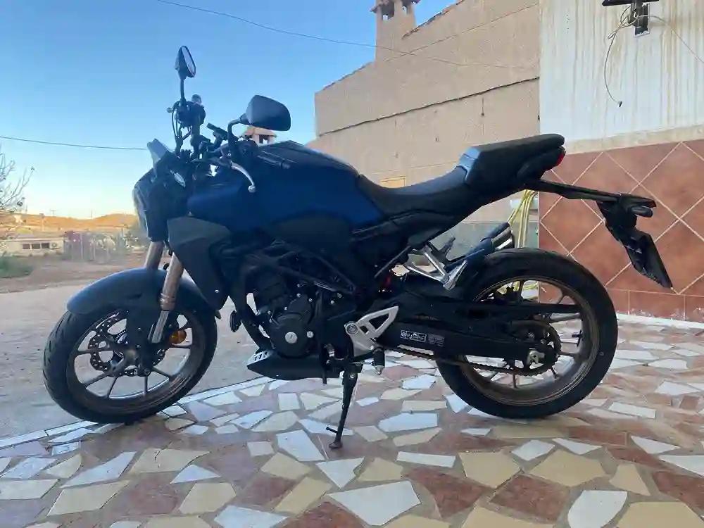 Moto HONDA CB 300 R de seguna mano del año 2019 en Murcia