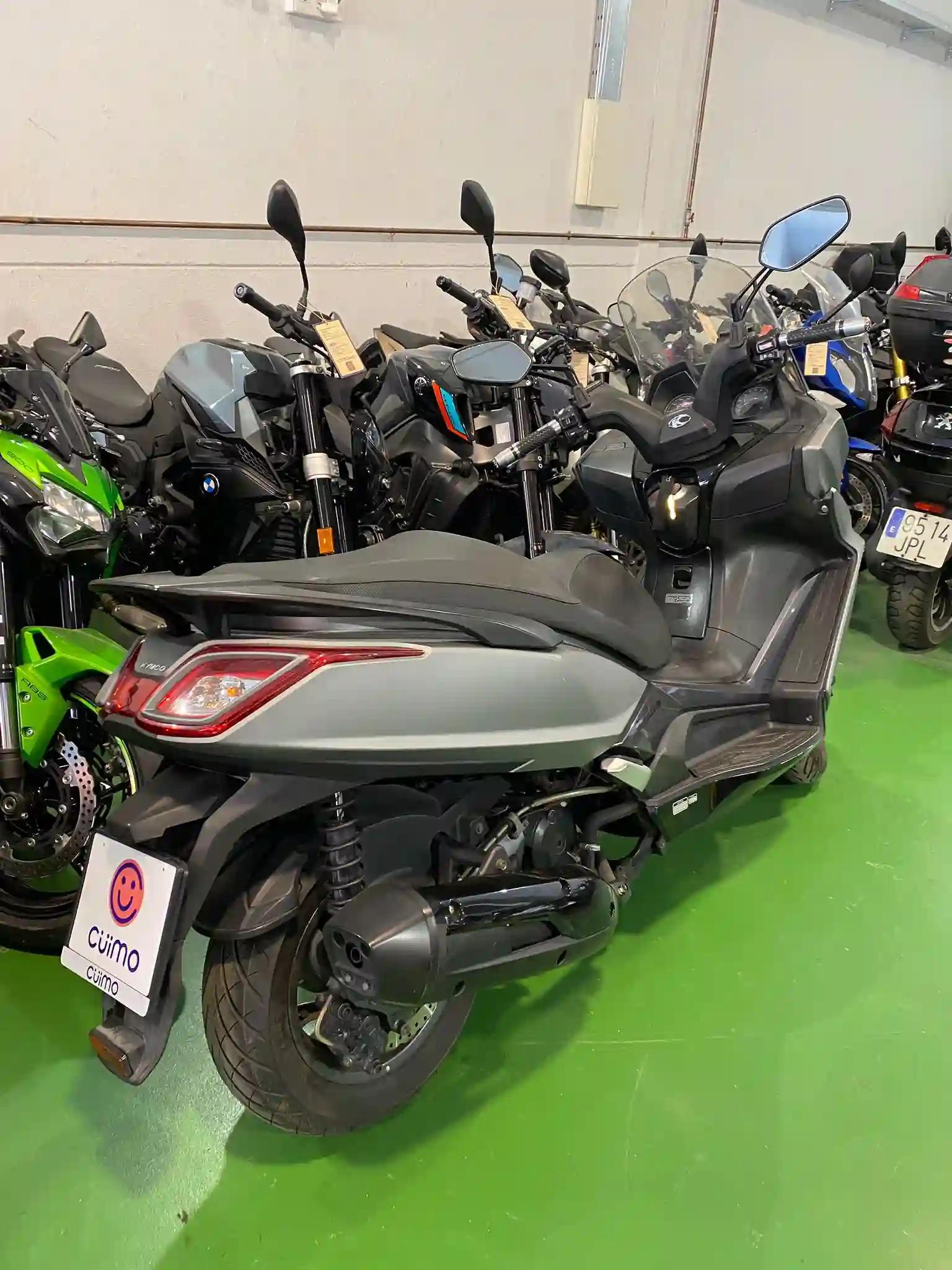 Moto KYMCO SUPER DINK 125 ABS de seguna mano del año 2019 en Madrid