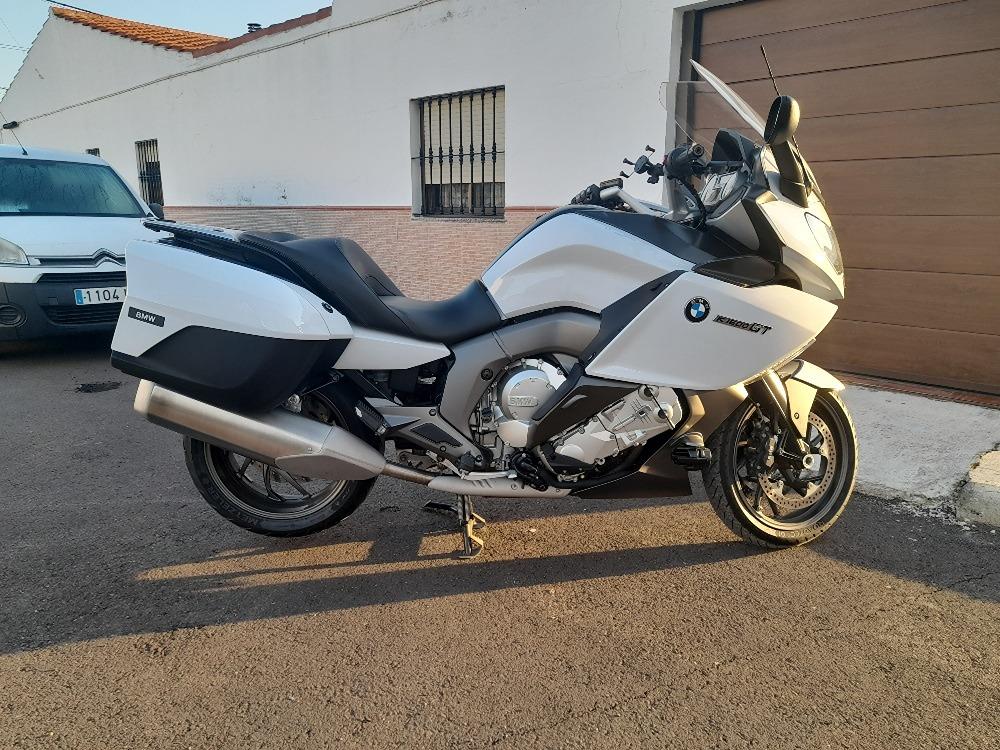 Moto BMW K 1600 GT de seguna mano del año 2015 en Badajoz