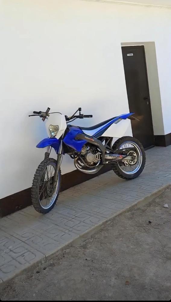 Moto DERBI SENDA R X-TREME de seguna mano del año 2005 en Ciudad Real