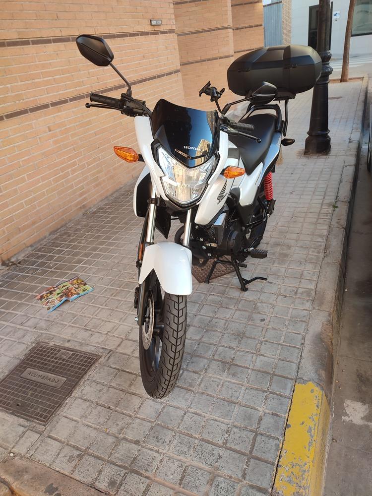 Moto HONDA CBF 125 de seguna mano del año 2023 en Valencia