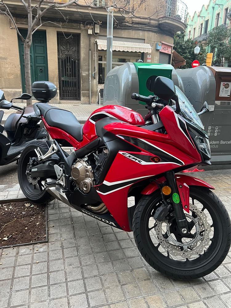 Moto HONDA CBR 650F de seguna mano del año 2019 en Barcelona