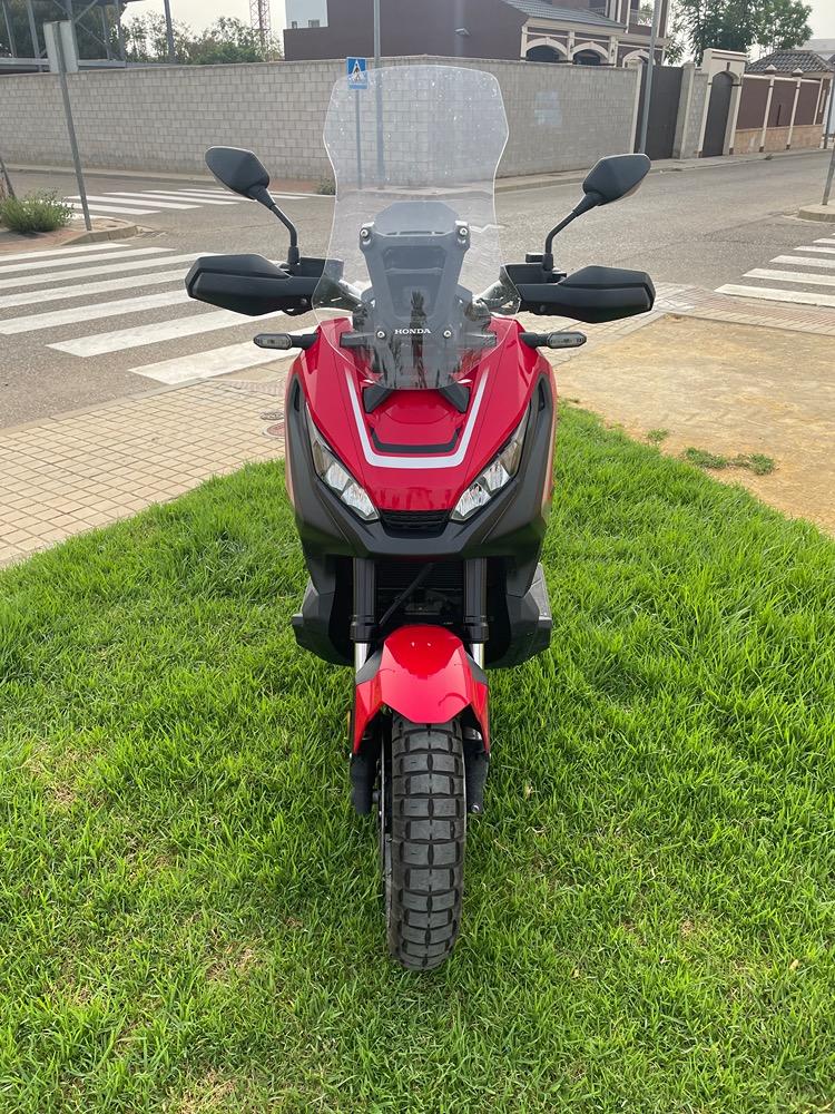 Moto HONDA X ADV de seguna mano del año 2019 en Sevilla