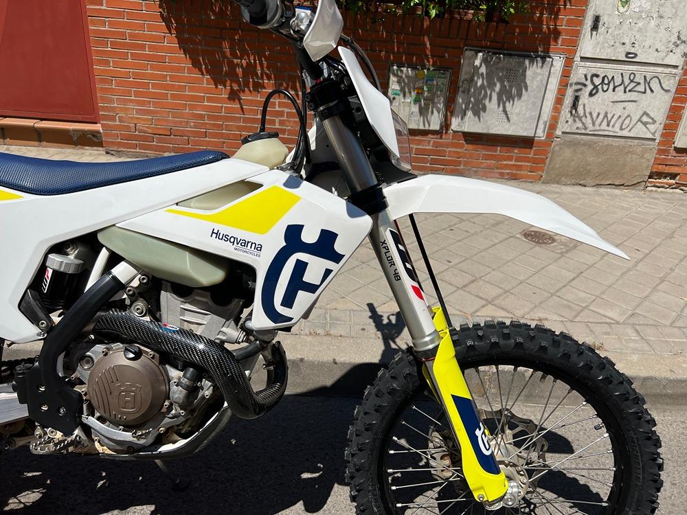 Moto HUSQVARNA FE 250 de seguna mano del año 2019 en Madrid