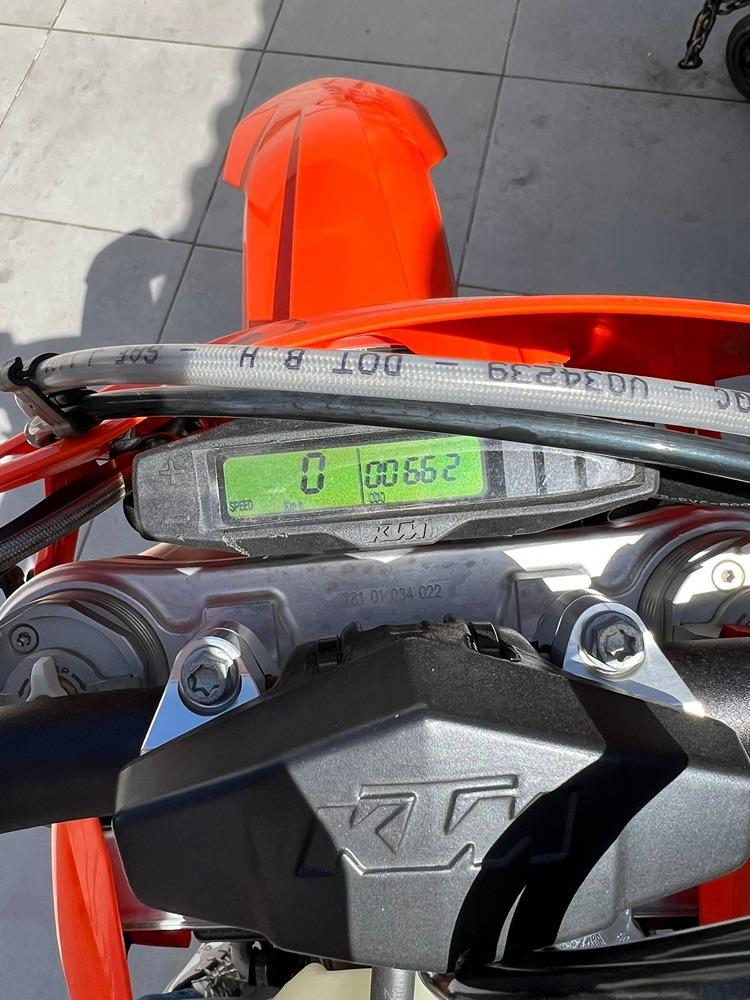 Moto KTM 350 EXC-F de seguna mano del año 2022 en Badajoz