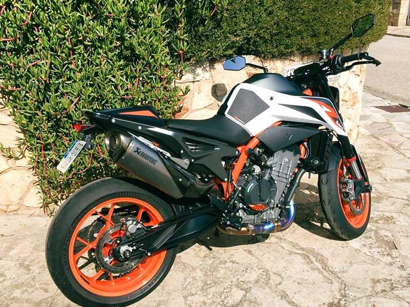 Moto KTM DUKE 890 R de seguna mano del año 2020 en Girona