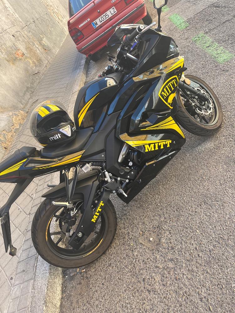 Moto MITT 125 GP2 de seguna mano del año 2020 en Madrid