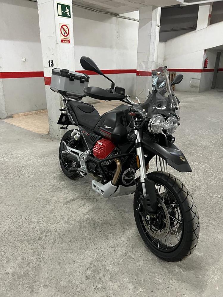 Moto MOTO GUZZI V 85 TT de seguna mano del año 2021 en Islas Baleares