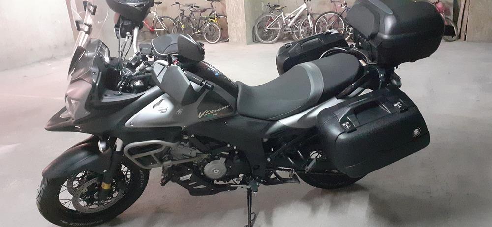 Moto SUZUKI V-STROM 650 XT ABS de seguna mano del año 2015 en Alicante
