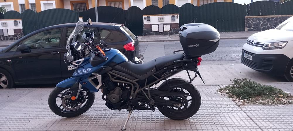 Moto TRIUMPH TIGER 800 XRT de seguna mano del año 2018 en Cádiz