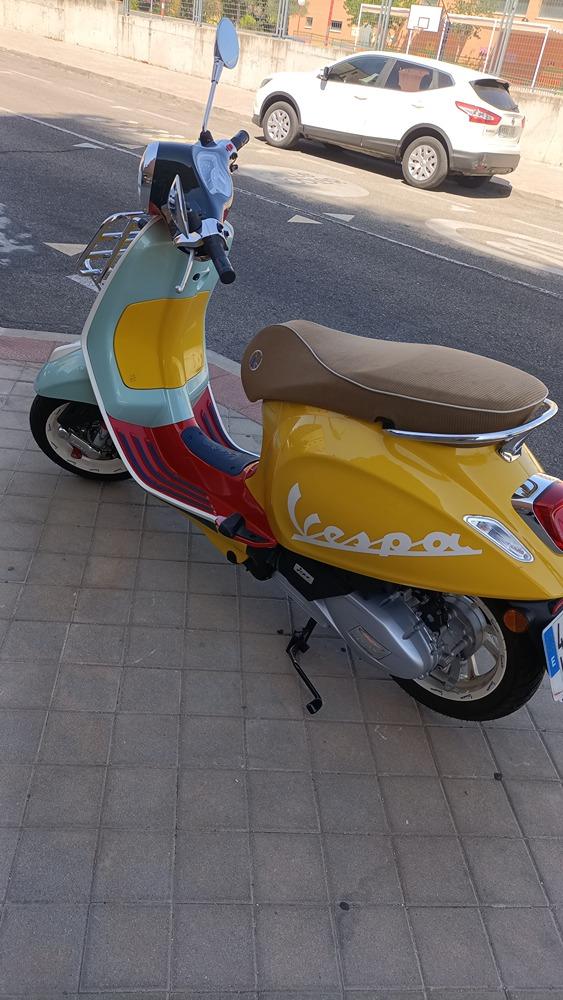 Moto VESPA PRIMAVERA 125 de seguna mano del año 2022 en Madrid